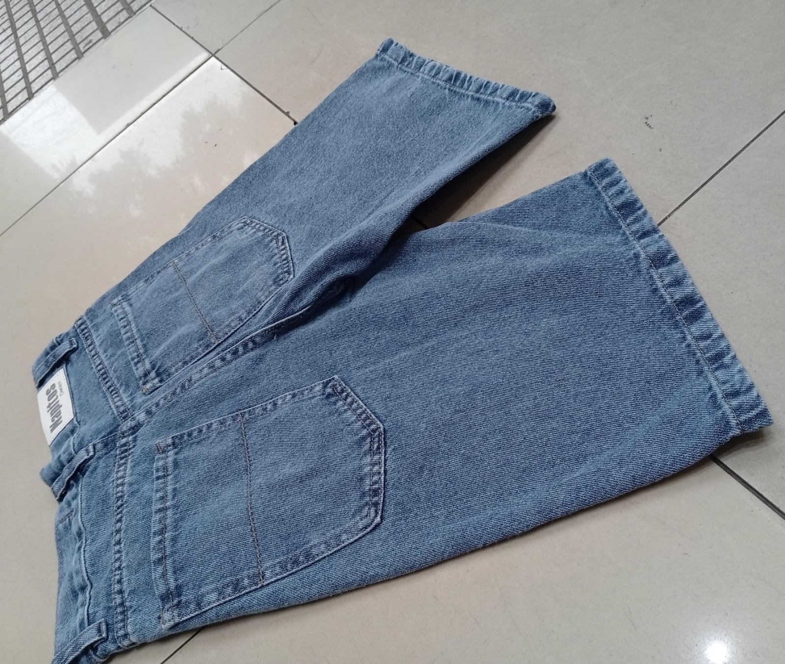 TOKIO 8 ART. TOKIO BERMUDA